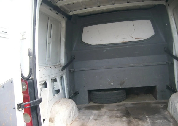 Volkswagen Crafter cena 32450 przebieg: 420000, rok produkcji 2009 z Wisła małe 379